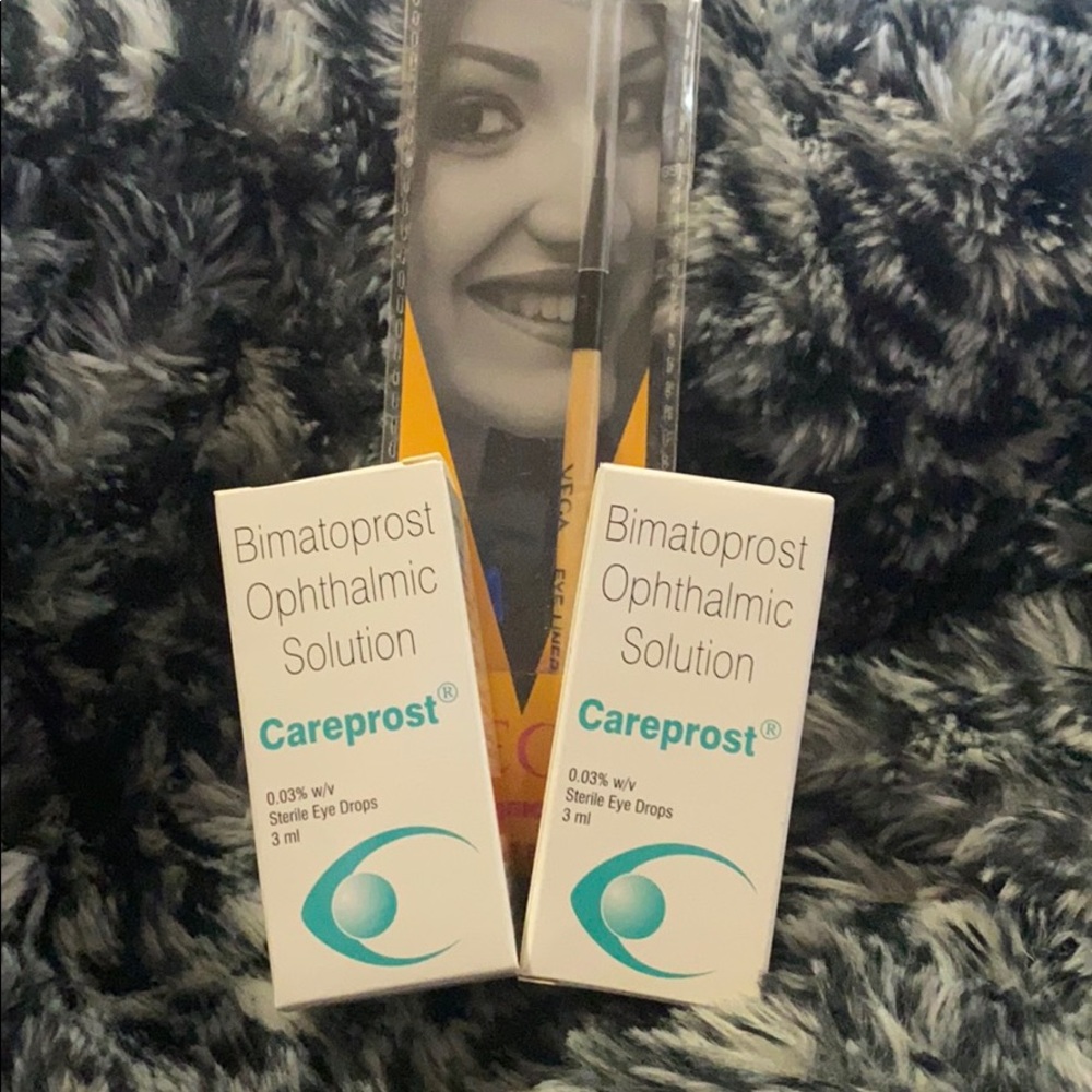 Two Lash Conditioners with one Application Brush